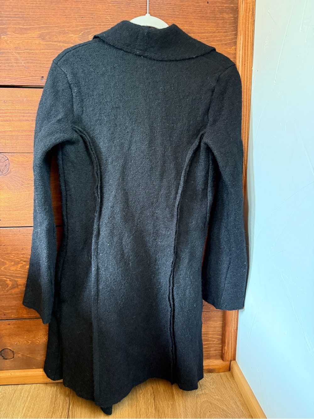 Icelandic Open-Front Sweater, women’s, handmade and authentic. - Picture 2 of 6